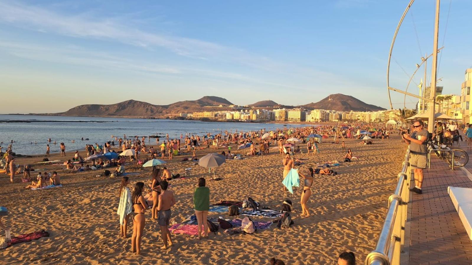Bkd1 - Apartamento Entero A 50 Metros Playa De Las Canteras 라스팔마스 외부 사진